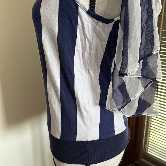 Postmark | Elsie Blouse Size S - Picture 8 of 14